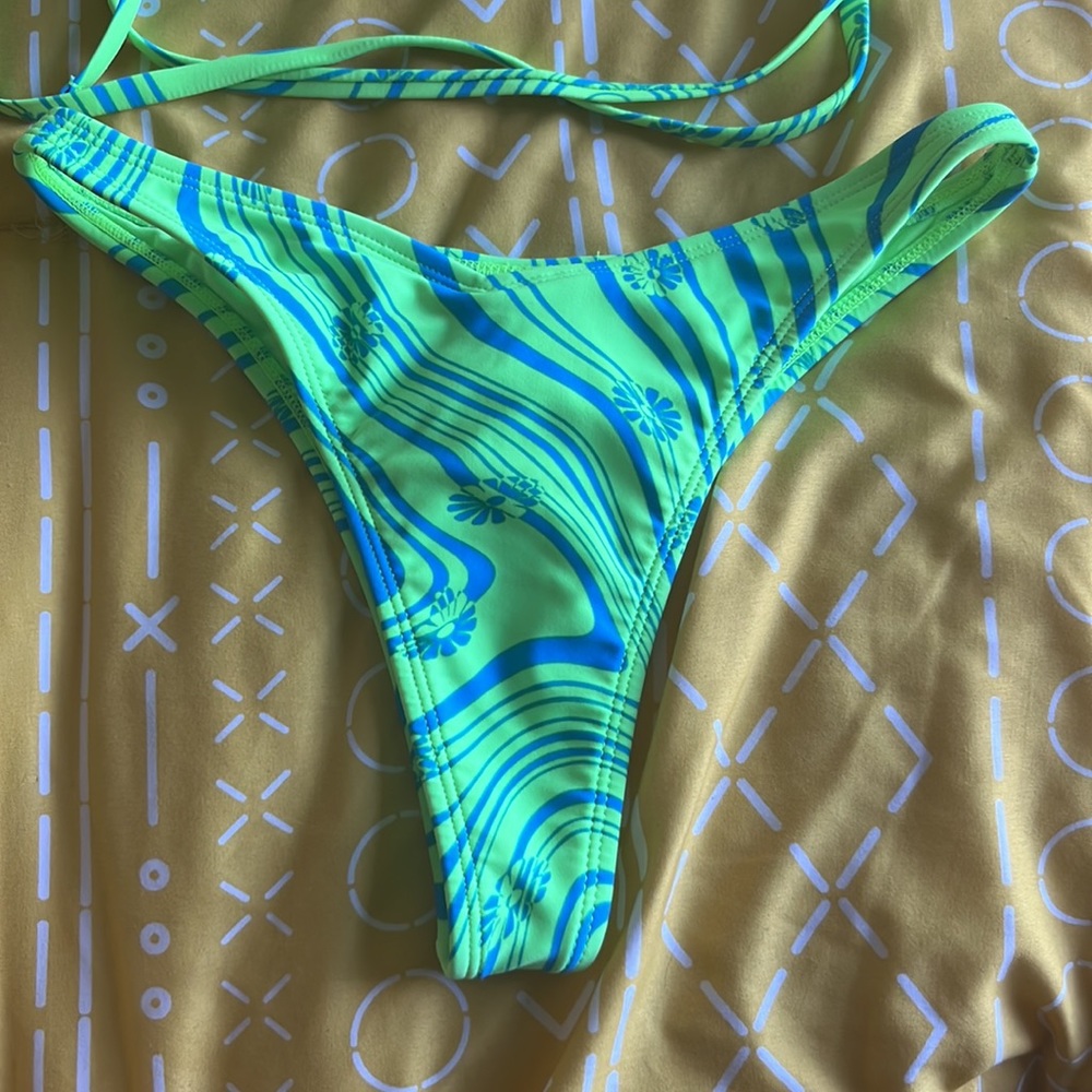 Wild Fable Bikini Set - Picture 2 of 4